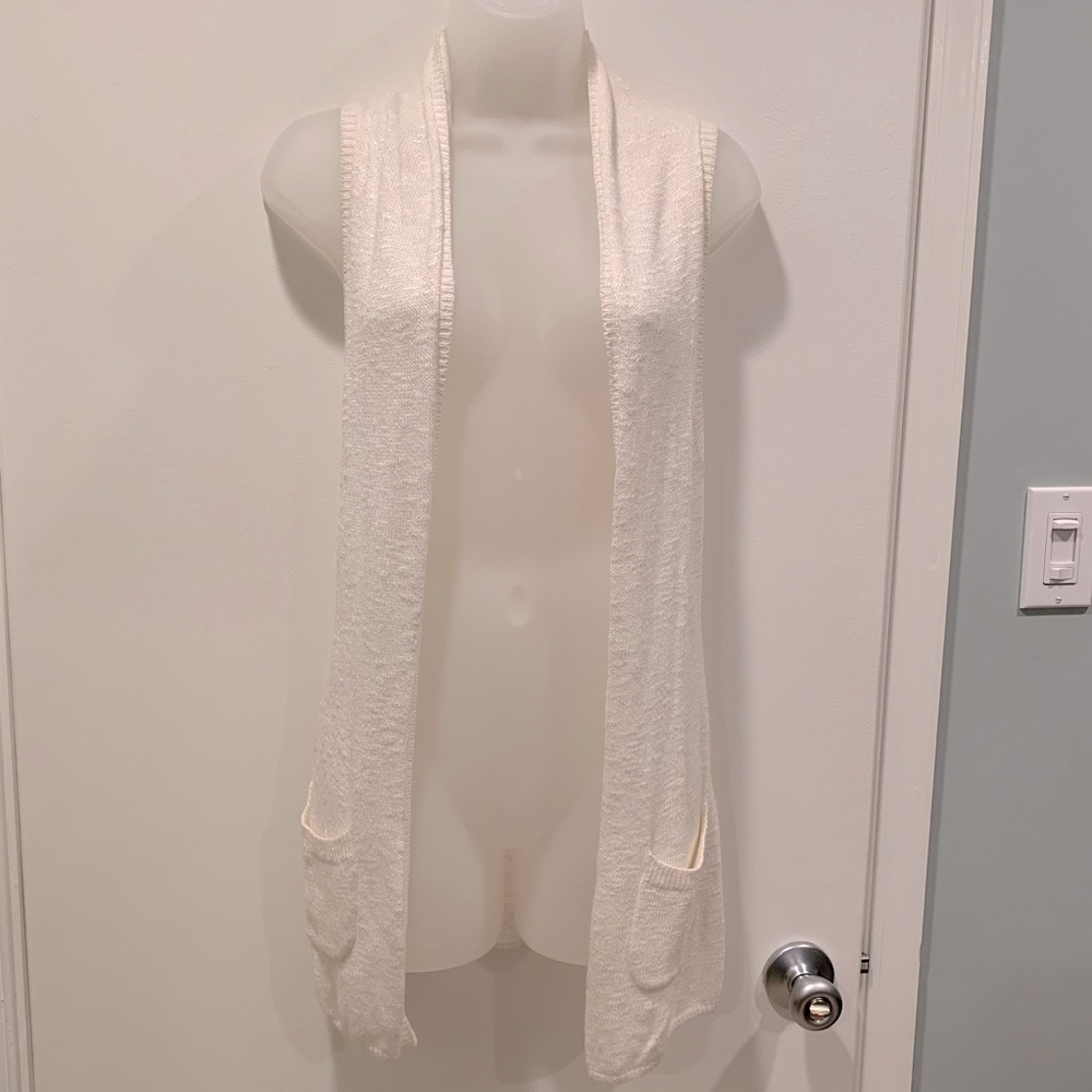 White Banana Republic long layering vest, Size XS